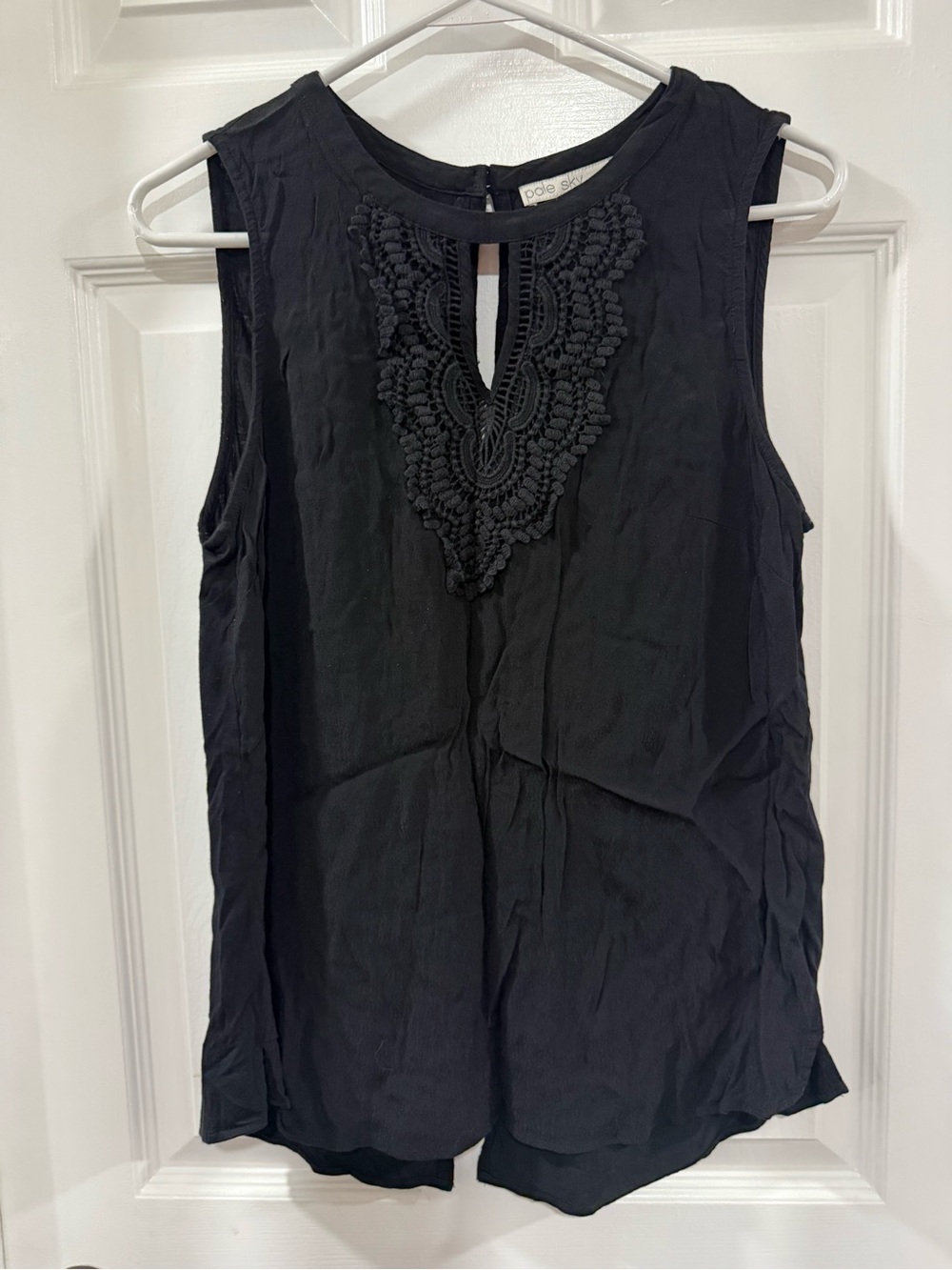 Pale Sky Quin Keyhole Crochet Top